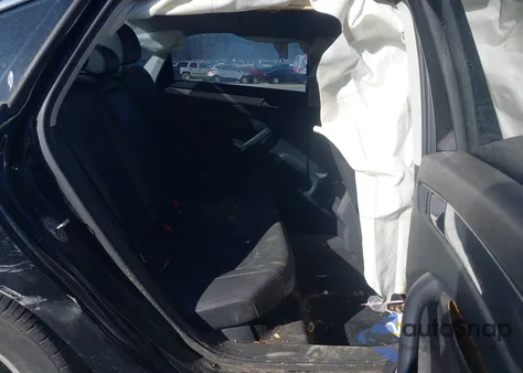 2015 Volkswagen Passat 1.8T Limited Edition z USA, uszkodzony, nr VIN 1VWAS7A3XFC106105